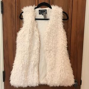 Ambiance SOFTEST fur vest